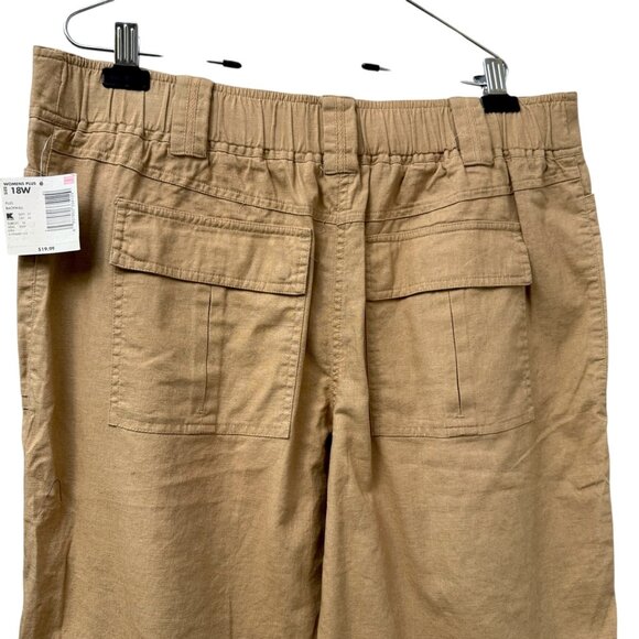 Basic Editions Bermuda Shorts Plus Size 18W Womens Tan Elastic Waist NWT - Picture 4 of 9
